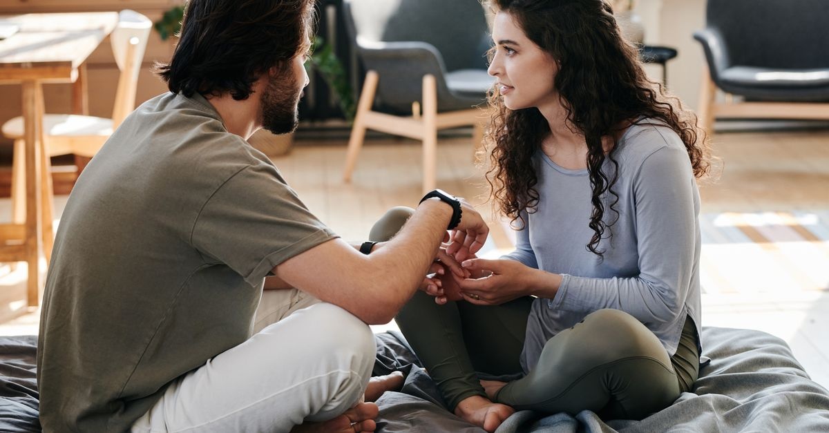 Se parler (vraiment) : les clés d’un dialogue apaisé et complice dans le couple