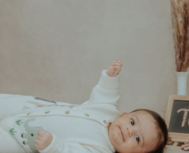 Comprendre les pics de croissance de bébé : signes, durée et astuces pour mieux les vivre