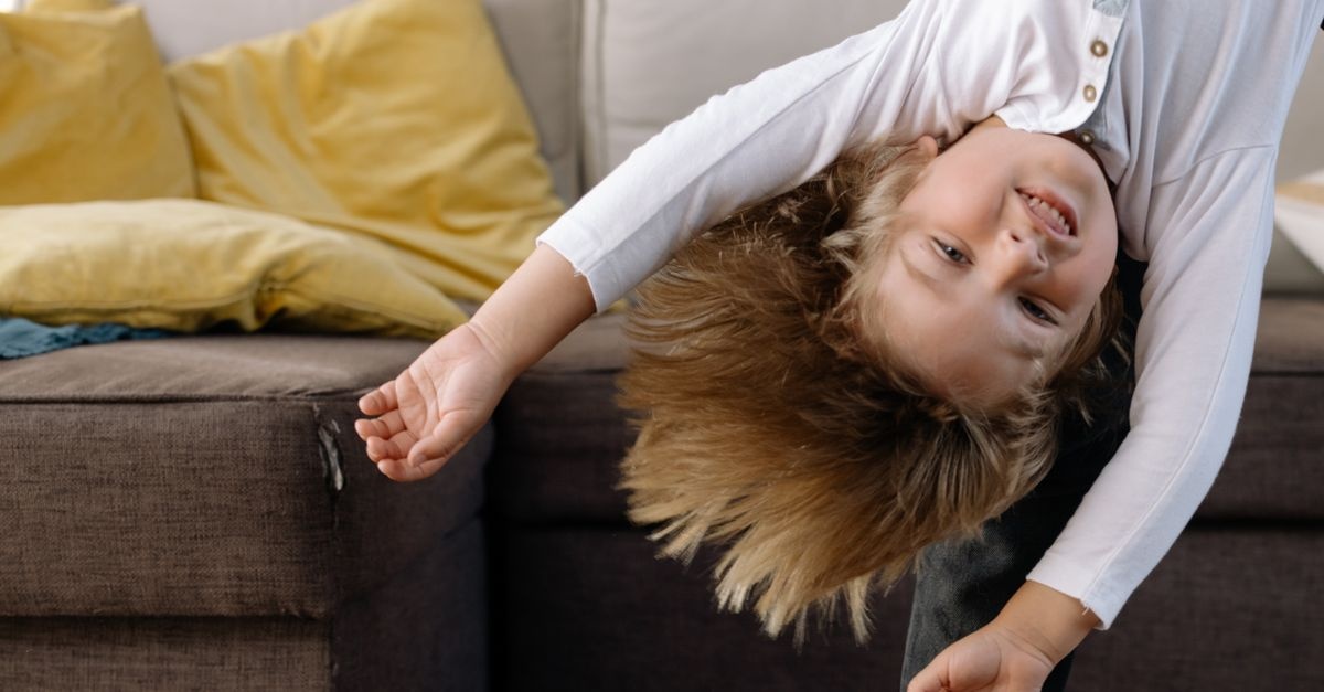 À la maison, comment canaliser l’énergie d’un enfant hyperactif : astuces simples et bienveillantes