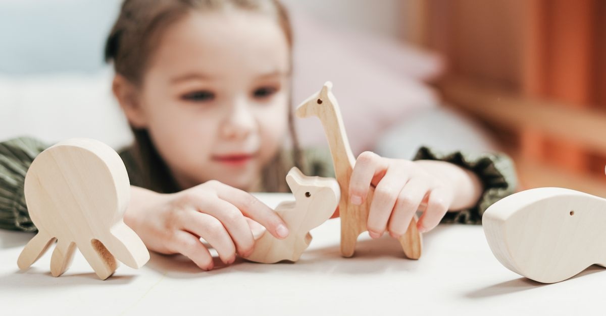 Des jouets plus sains et durables : les meilleures alternatives au plastique pour enfants