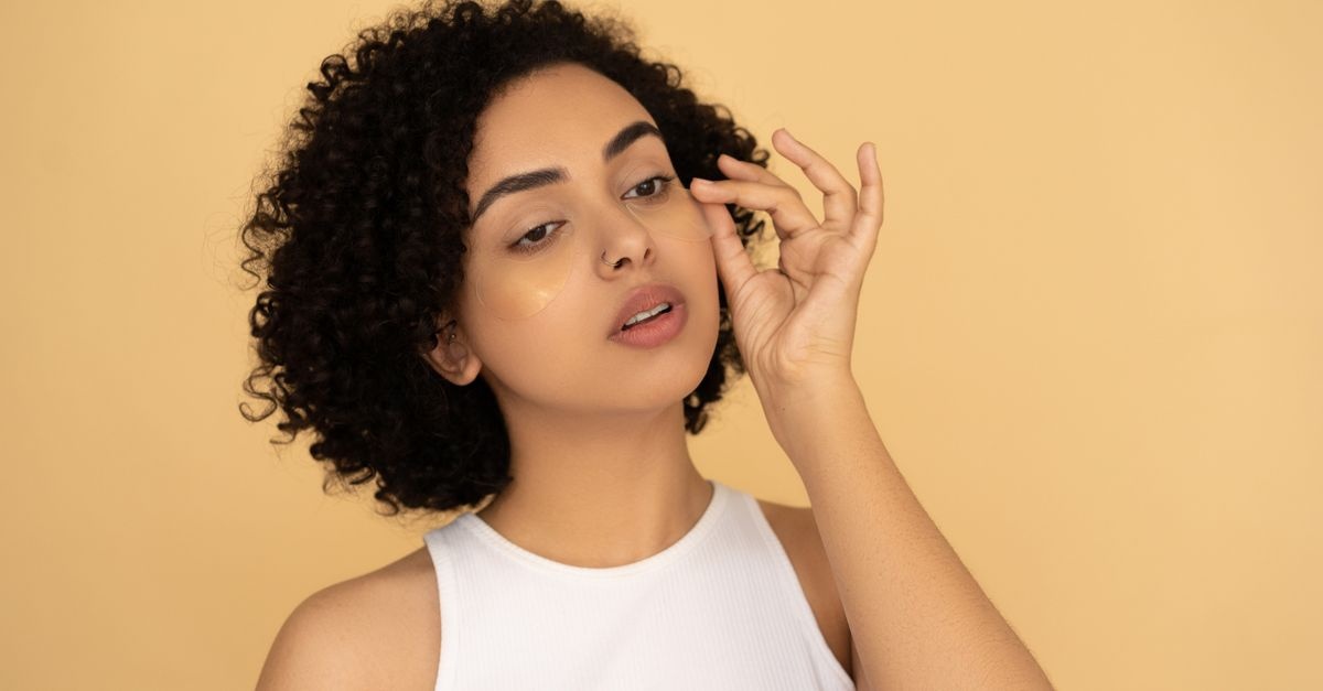 Adieu poches et ridules : le secret d’un contour des yeux intensément hydraté
